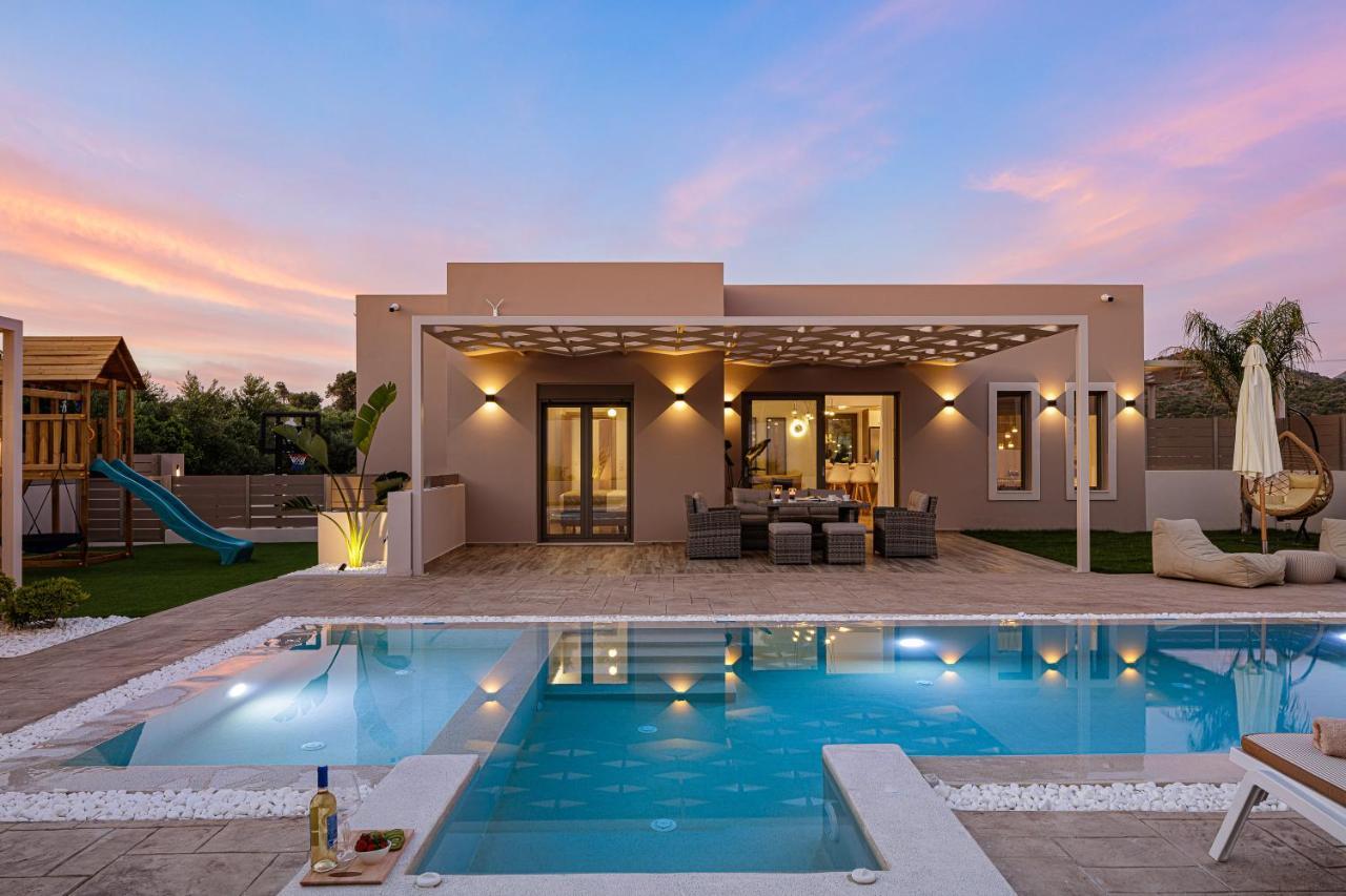 Koin Villa Sunset, With Heated Pool & Whirlpool, By Thinkvilla Perama  Exterior foto